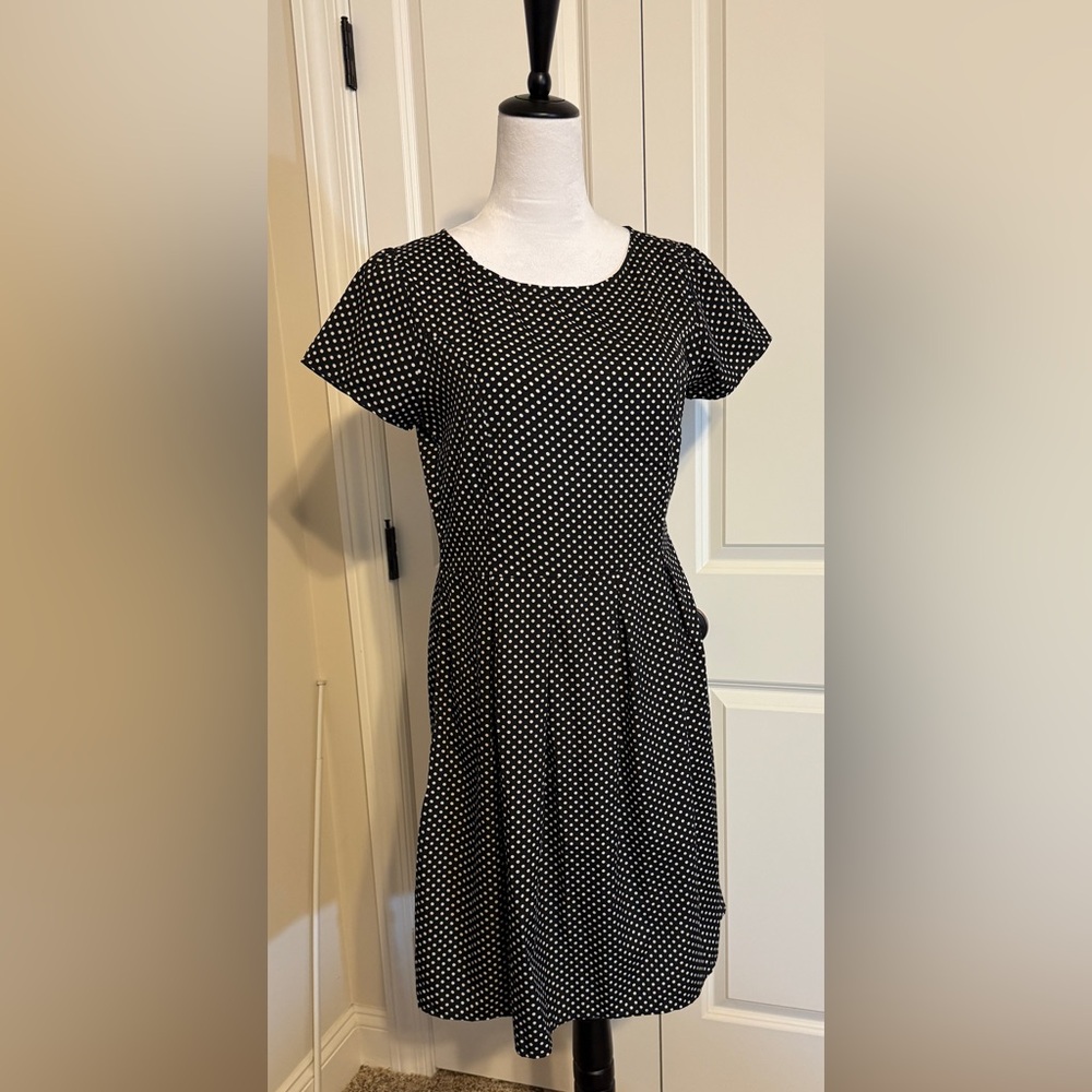 Chic Black and White Polka Dot Midi Dress